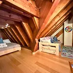 Atico Miraestrela: Duplex Con Vistas A Sallent Apartment *