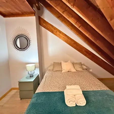Atico Miraestrela: Duplex Con Vistas A Sallent Sallent de Gállego