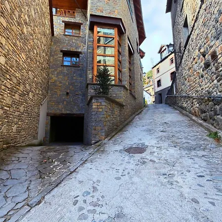 Apartment Atico Miraestrela: Duplex Con Vistas A Sallent