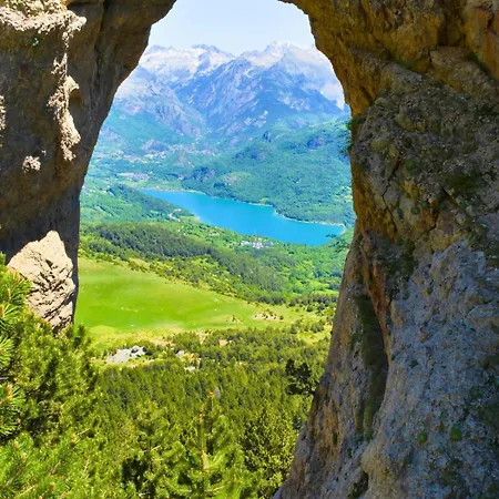 Διαμέρισμα Atico Miraestrela: Duplex Con Vistas A Sallent Sallent de Gállego