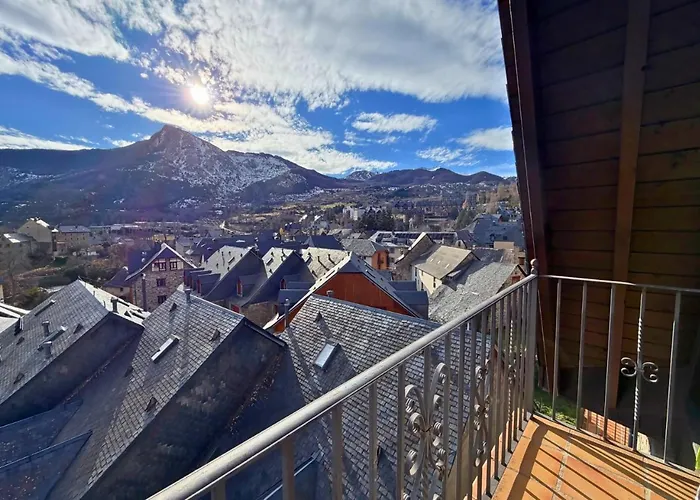 Atico Miraestrela Duplex Con Vistas A Sallent *