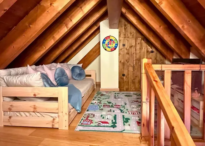 Atico Miraestrela Duplex Con Vistas A Sallent Lägenhet Sallent de Gállego