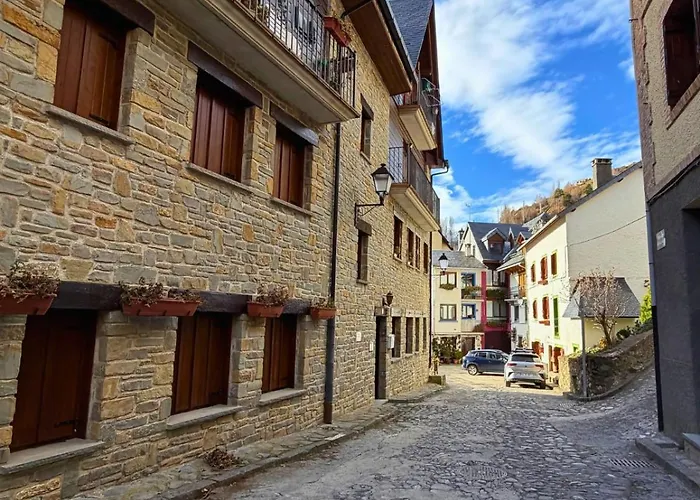 Atico Miraestrela Duplex Con Vistas A Sallent Lägenhet *