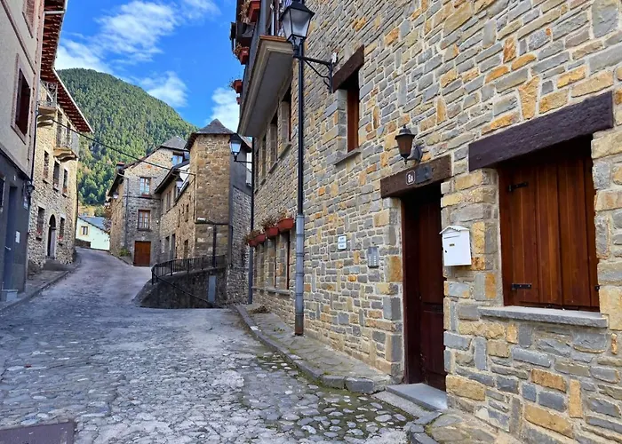 Lägenhet Atico Miraestrela Duplex Con Vistas A Sallent Sallent de Gállego